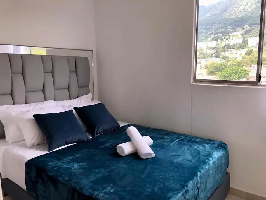 Alojamiento Central En Medellín Lägenhet