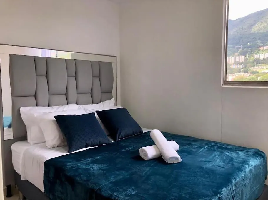 Alojamiento Central En Medellín Apartmán